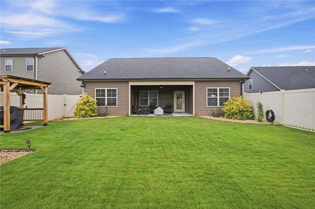 127 Shakleton Drive, Anderson, SC 29625