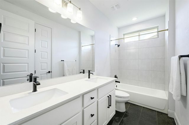 1635 Nature View LOOP, Driftwood, TX 78619