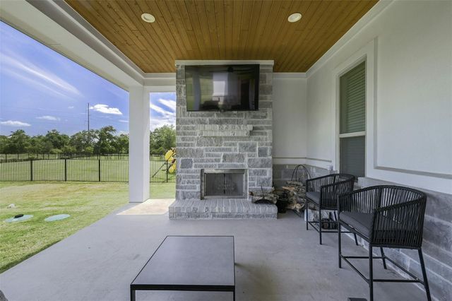 1635 Nature View LOOP, Driftwood, TX 78619