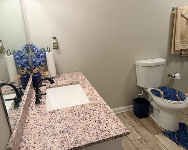 508 S Stonegate Ct, Antioch, TN 37013