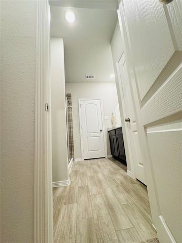 24702 Russet Bluff Trail, Houston, TX 77336