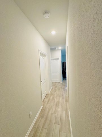 24702 Russet Bluff Trail, Houston, TX 77336