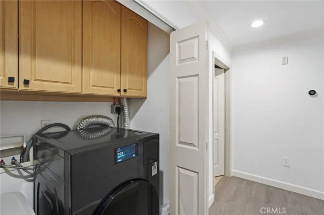 555 E Santa Anita 301, Burbank, CA 91501