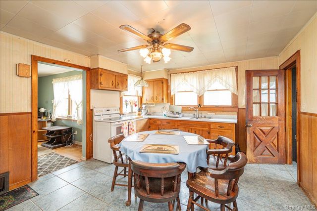 68 Rollstone Avenue, West Sayville, NY 11796