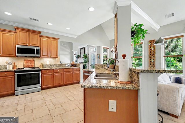 4 White Oak Lane, Sharpsburg, GA 30277