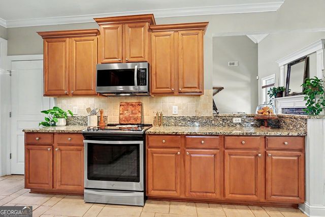 4 White Oak Lane, Sharpsburg, GA 30277