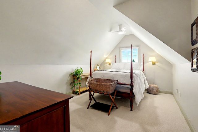 4 White Oak Lane, Sharpsburg, GA 30277