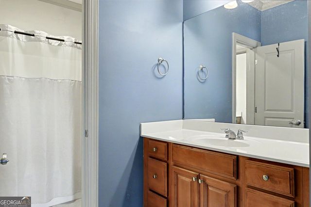 4 White Oak Lane, Sharpsburg, GA 30277