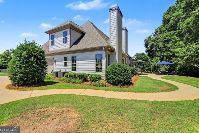 4 White Oak Lane, Sharpsburg, GA 30277