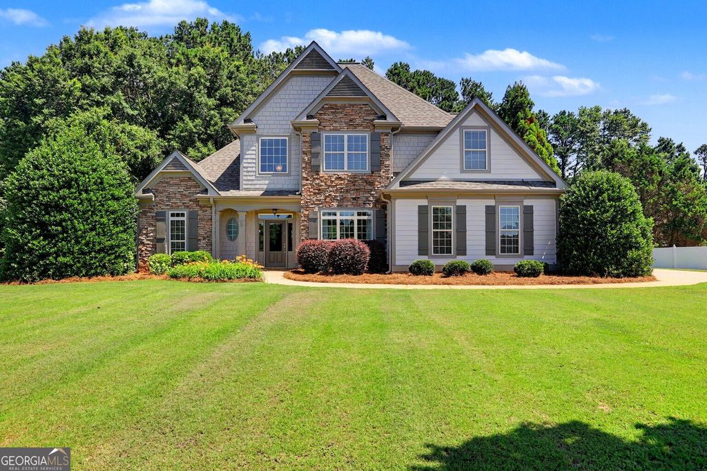 4 White Oak Lane, Sharpsburg, GA 30277