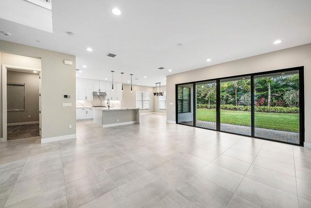 8575 Ganton Drive, Boca Raton, FL 33434