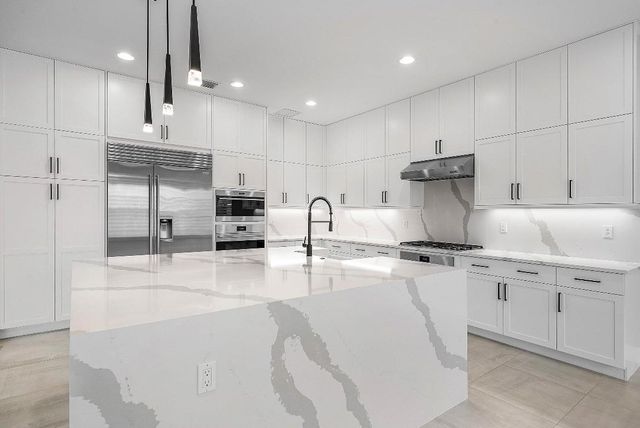 8575 Ganton Drive, Boca Raton, FL 33434