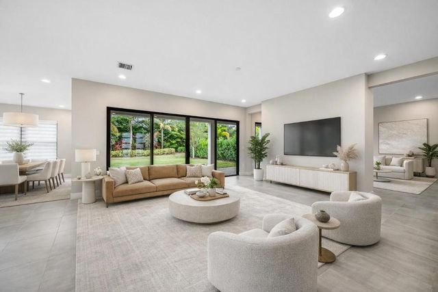 8575 Ganton Drive, Boca Raton, FL 33434