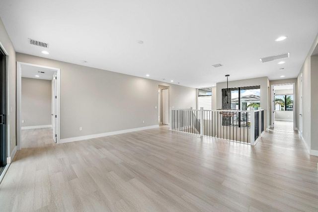 8575 Ganton Drive, Boca Raton, FL 33434