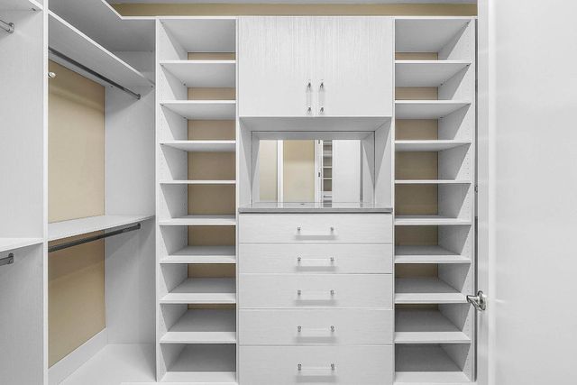 8575 Ganton Drive, Boca Raton, FL 33434