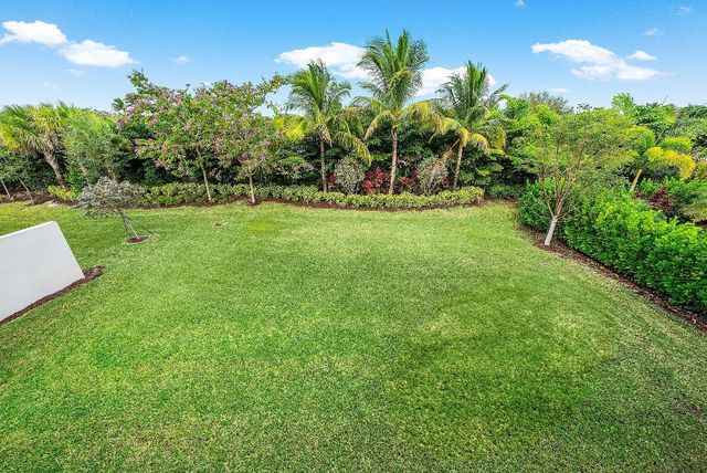 8575 Ganton Drive, Boca Raton, FL 33434