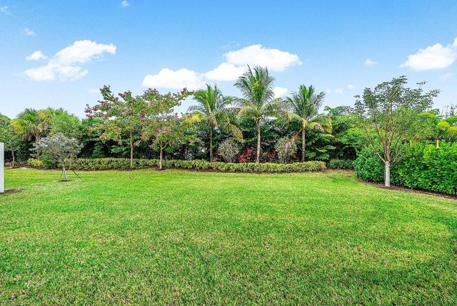 8575 Ganton Drive, Boca Raton, FL 33434