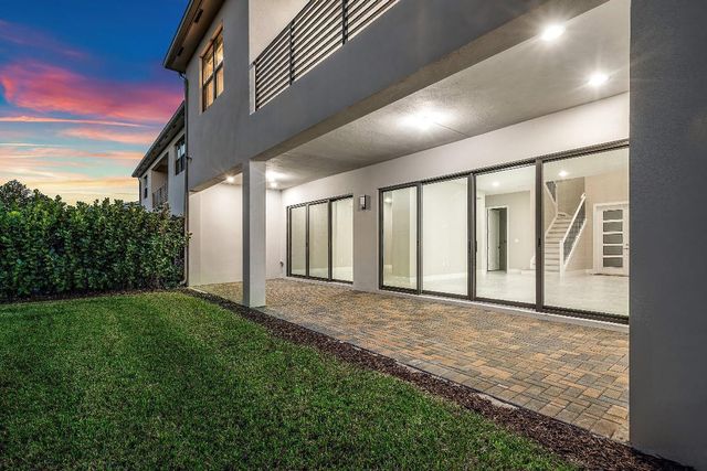 8575 Ganton Drive, Boca Raton, FL 33434