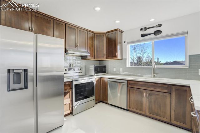 7171 Bonnie Brae Lane, Colorado Springs, CO 80922