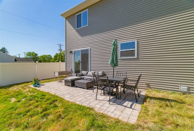 25091 Front Avenue, Mattawan, MI 49071