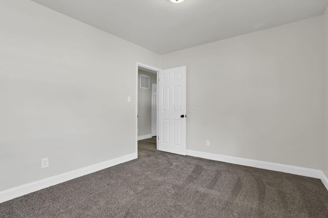 1236 Grovewood Drive, Columbus, OH 43207