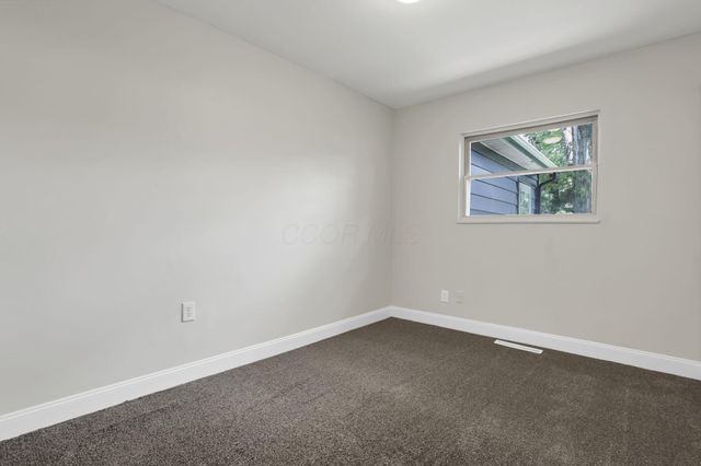 1236 Grovewood Drive, Columbus, OH 43207