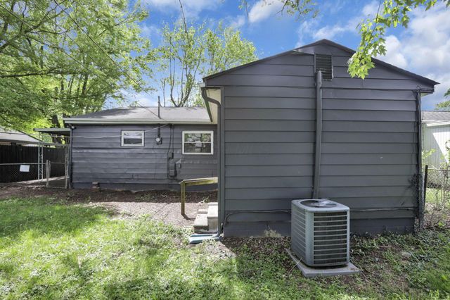 1236 Grovewood Drive, Columbus, OH 43207