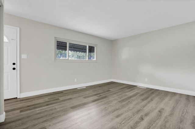 1236 Grovewood Drive, Columbus, OH 43207