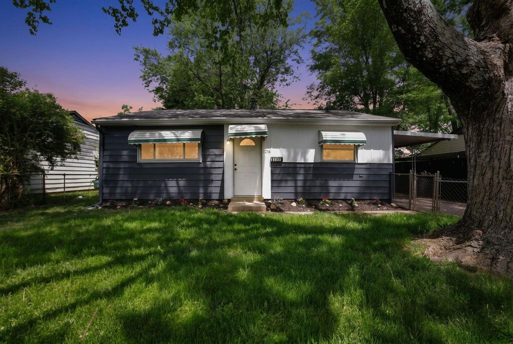 1236 Grovewood Drive, Columbus, OH 43207