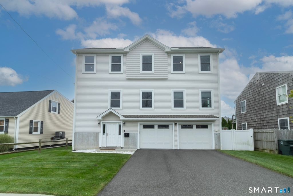 931 East Broadway, Milford, CT 06460