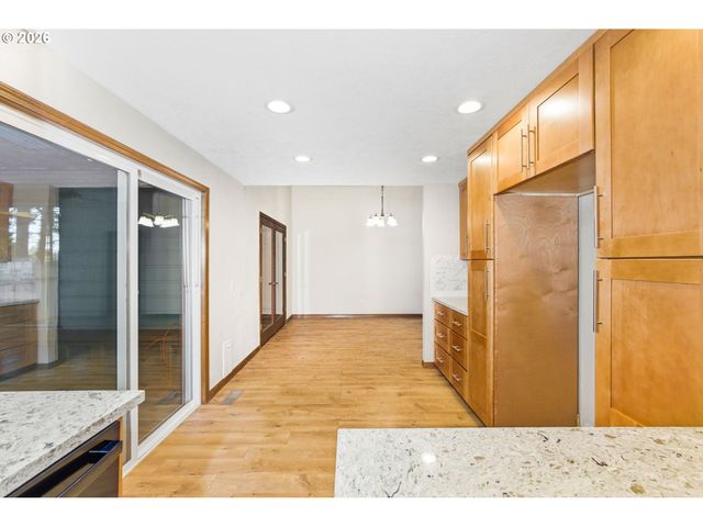 1769 CINNAMON HILL Dr, Salem, OR 97306