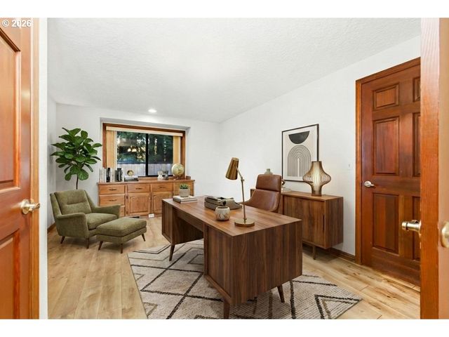 1769 CINNAMON HILL Dr, Salem, OR 97306