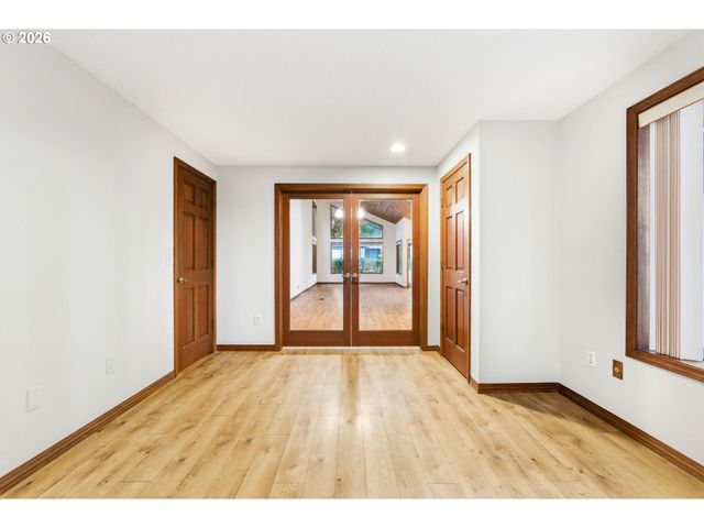 1769 CINNAMON HILL Dr, Salem, OR 97306