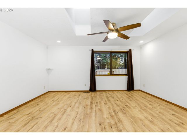 1769 CINNAMON HILL Dr, Salem, OR 97306