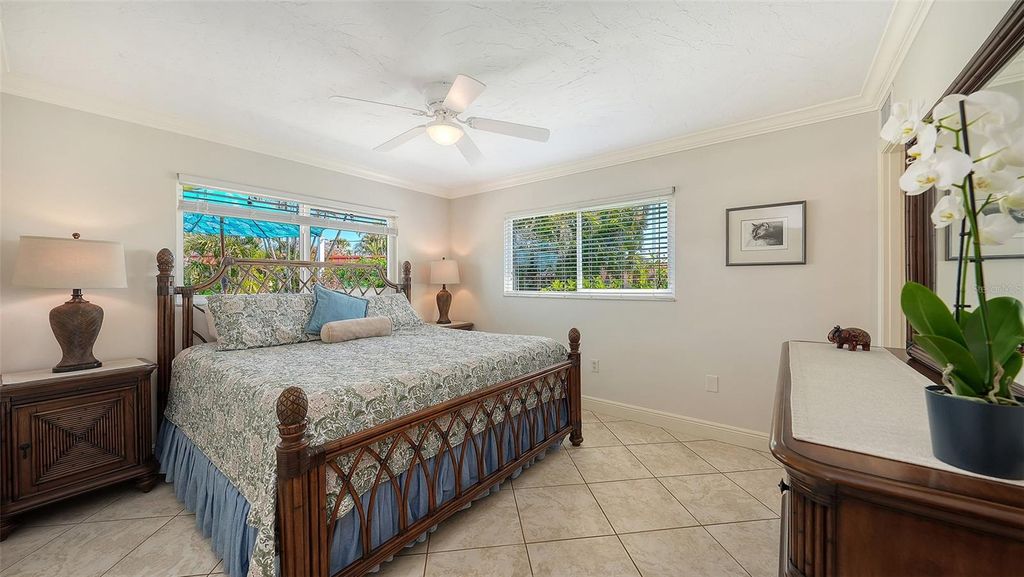 Image 13 of property listing at 9538 AZURE COVE, Bradenton, FL 34210