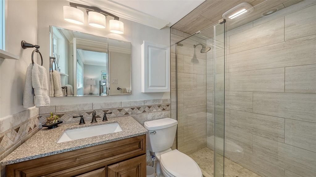 Image 14 of property listing at 9538 AZURE COVE, Bradenton, FL 34210