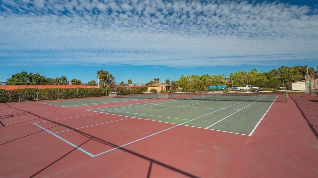 Image 27 of property listing at 9538 AZURE COVE, Bradenton, FL 34210