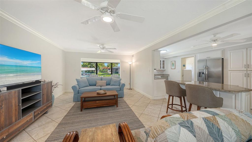 Image 4 of property listing at 9538 AZURE COVE, Bradenton, FL 34210