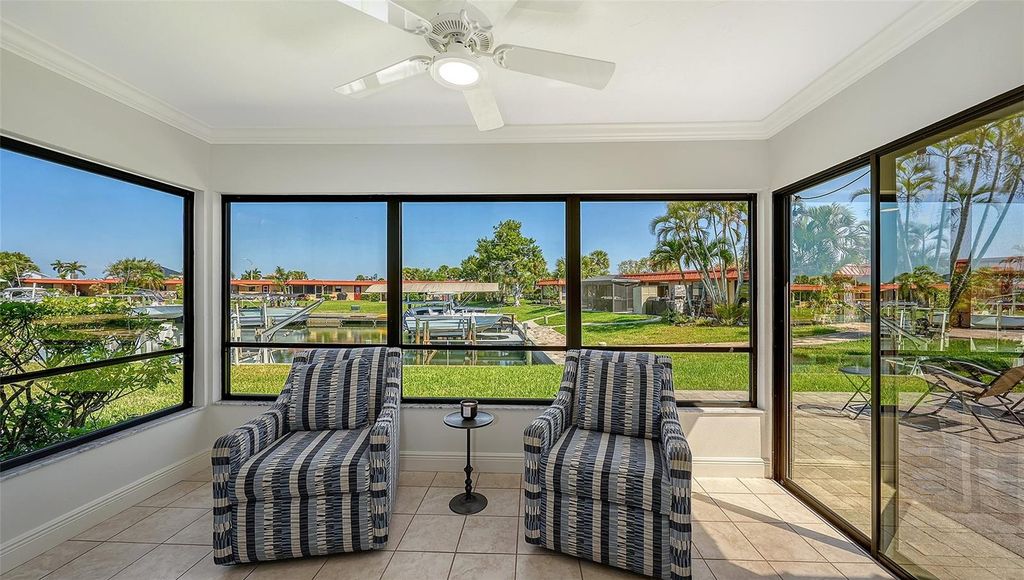 Image 8 of property listing at 9538 AZURE COVE, Bradenton, FL 34210