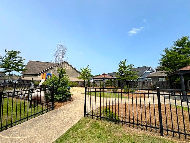 62 Ivy Loop, Phenix City, AL 36867