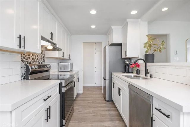 100 Loma Avenue 404, Long Beach, CA 90803