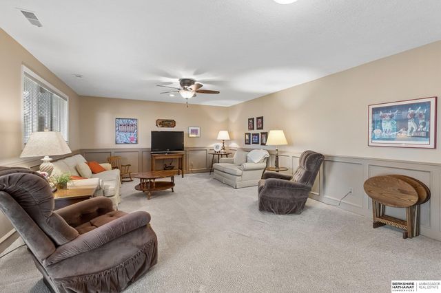 13216 Willis Circle, Omaha, NE 68164