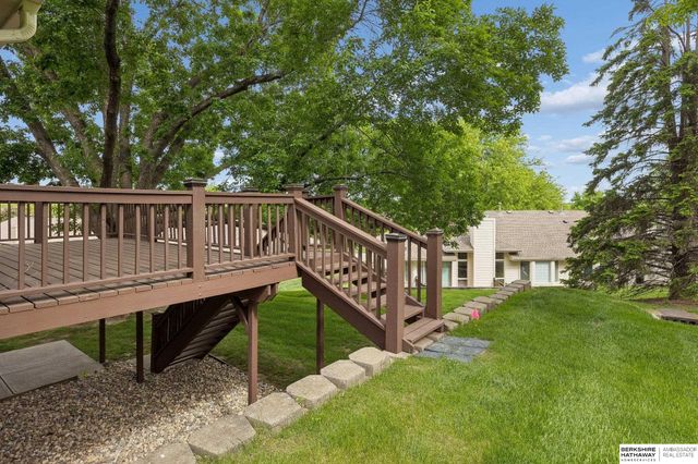 13216 Willis Circle, Omaha, NE 68164
