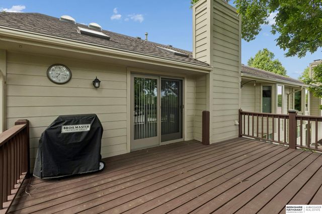 13216 Willis Circle, Omaha, NE 68164