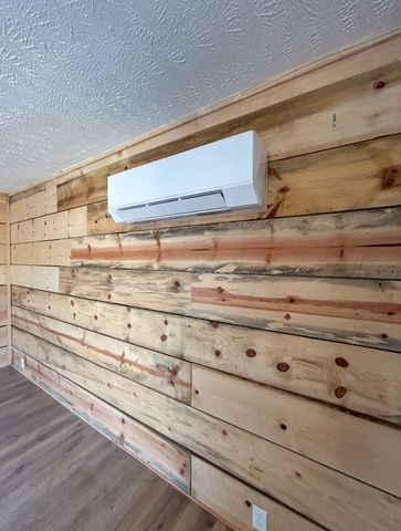 25 Hawk Drive, Burnside, KY 42519