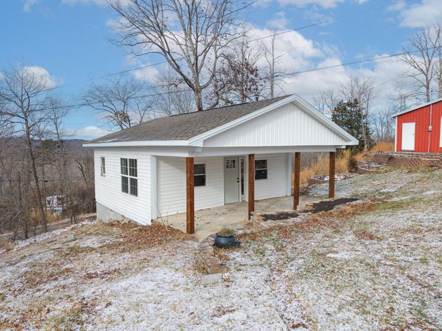 25 Hawk Drive, Burnside, KY 42519