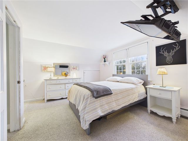 106 Fales Road, Bristol, RI 02809