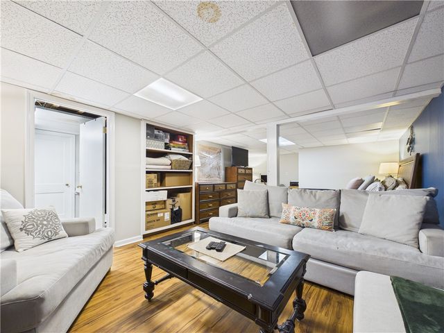 106 Fales Road, Bristol, RI 02809