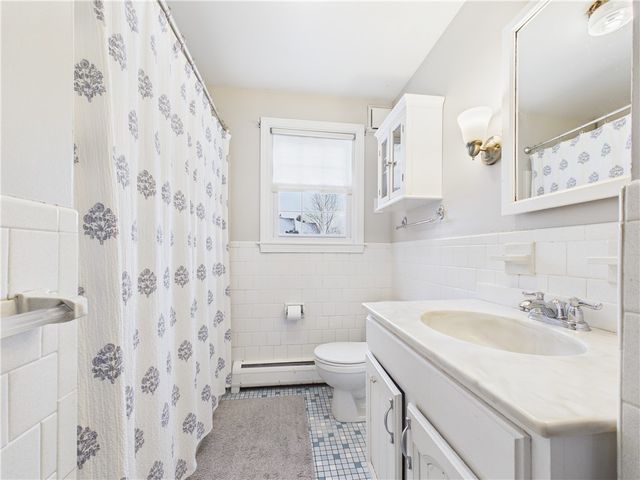 106 Fales Road, Bristol, RI 02809