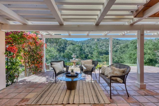 328 San Benancio Road, Salinas, CA 93908
